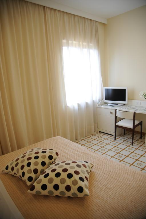 Via Capo Rooms Sorrento Phòng bức ảnh